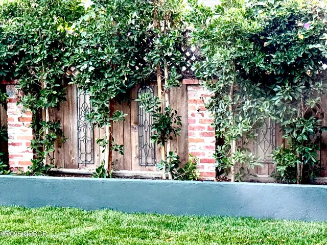 $6,800 | 370 Main Street, Los Alamos, CA 93440