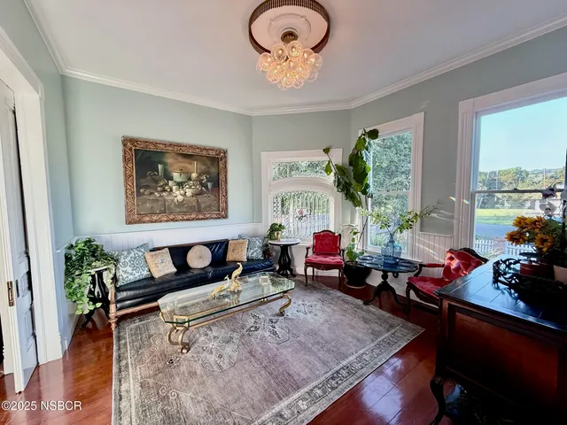 $6,800 | 370 Main Street, Los Alamos, CA 93440