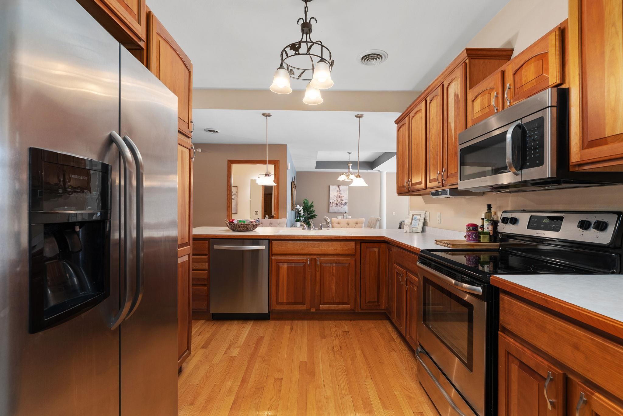 3001 Stratton Way, Unit 304 Madison, WI 53719 - Photo 9 of 29