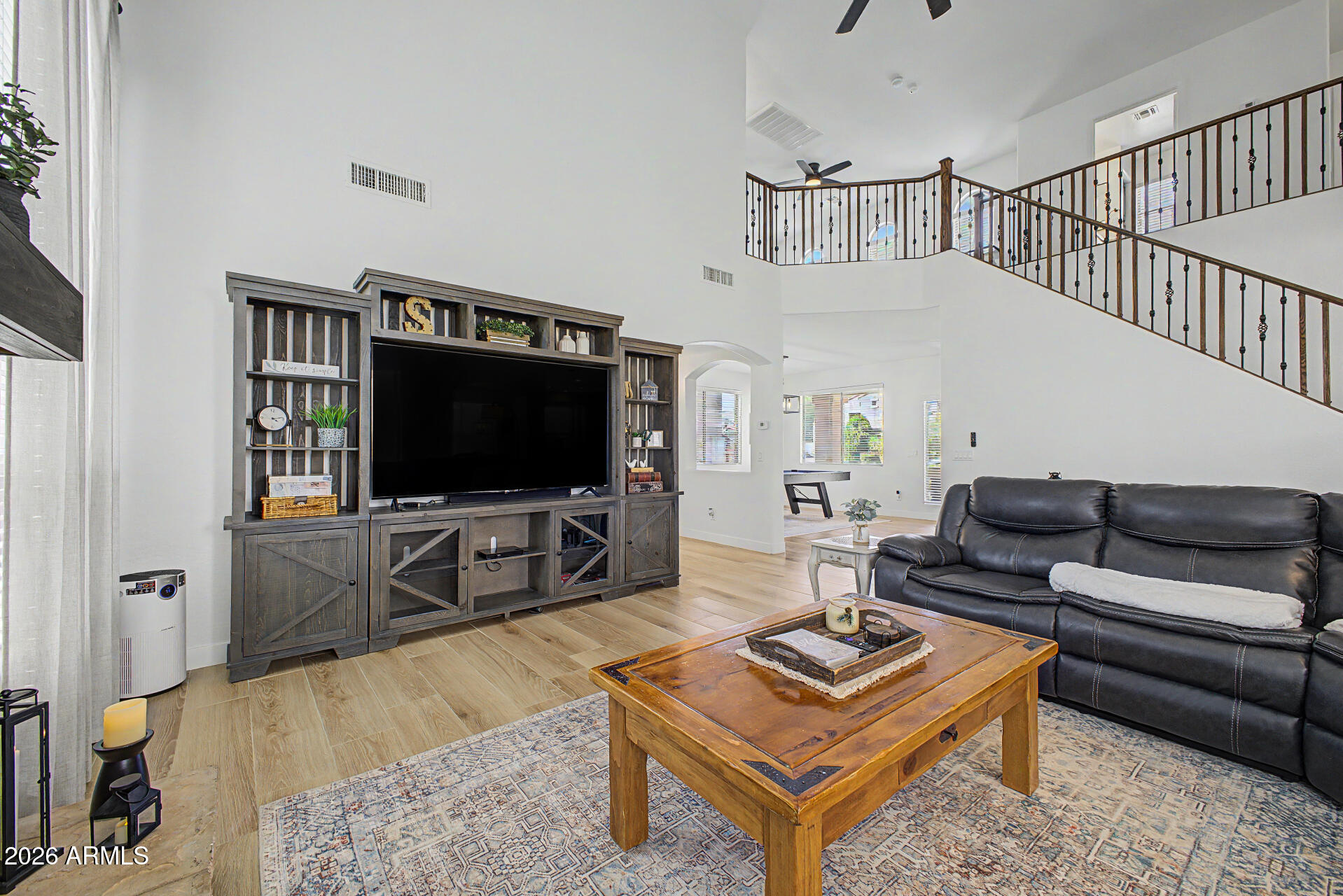 2541 East Ridge Creek Road Phoenix, AZ 85024 - Photo 6 of 43