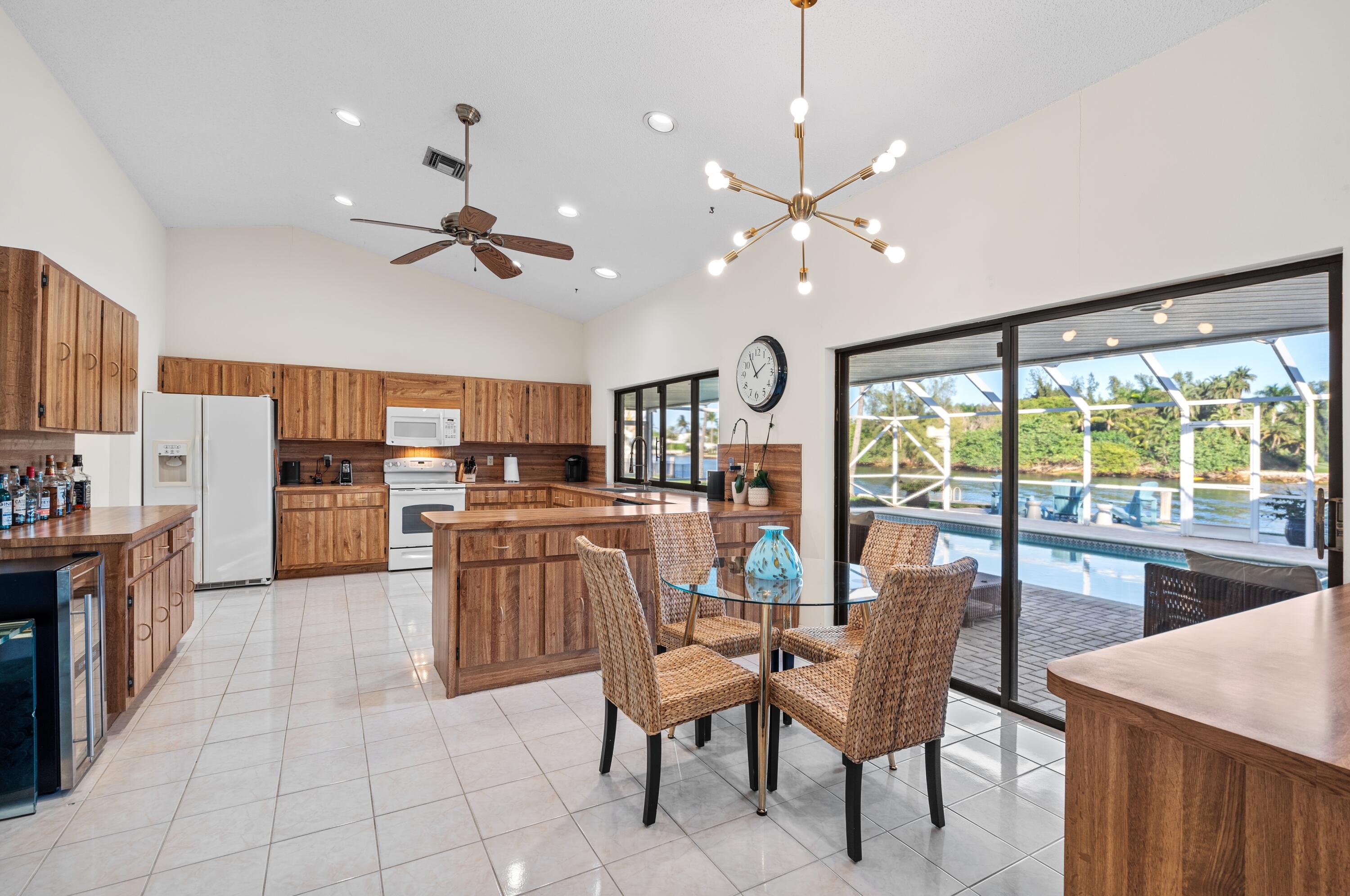 970 Orchid Lane Delray Beach, FL 33483 - Photo 18 of 37 mls_BREAKFAST_NOOK_TO_KITCHEN