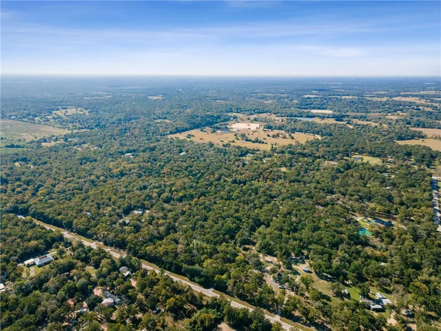 $320,000 | 11458 Woodglen Circle, Bryan, TX 77808