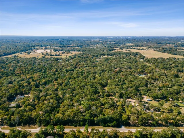 $320,000 | 11458 Woodglen Circle, Bryan, TX 77808