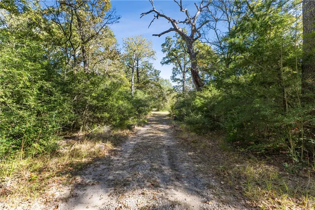 $320,000 | 11458 Woodglen Circle, Bryan, TX 77808