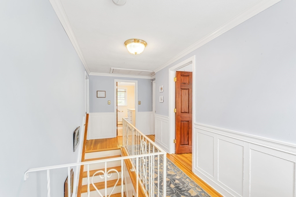 4 Old Wood Road Framingham, MA 01701 - Photo 20 of 39