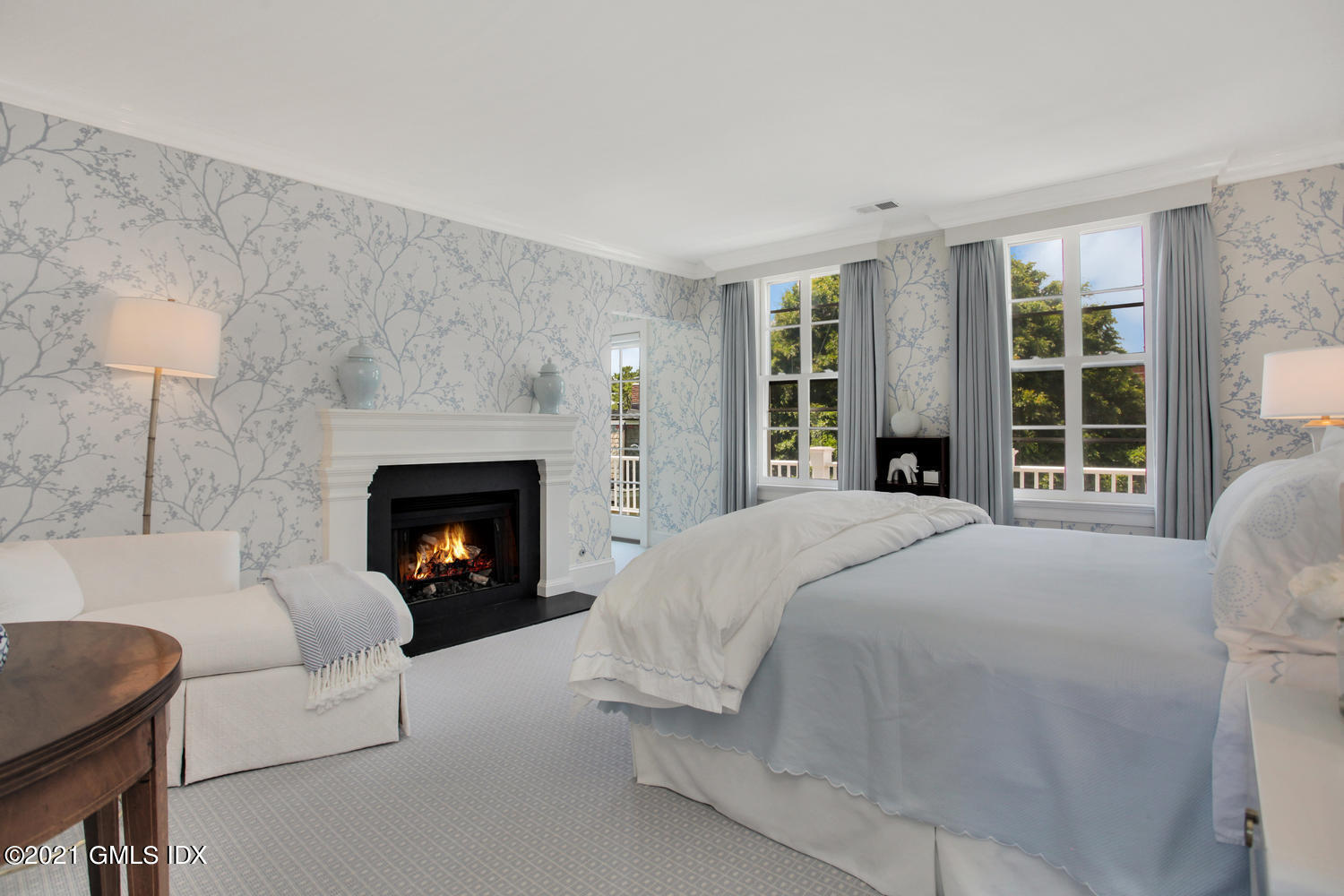 633 Steamboat Road, Unit 4 Greenwich, CT 06830 - Photo 12 of 20 633 Steamboat Rd Greenwich CT-large-003-
