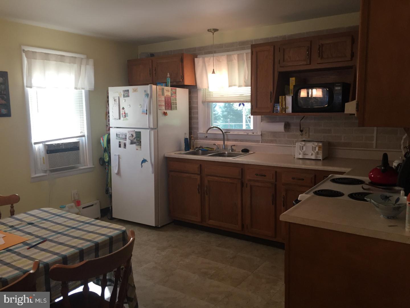 32 Montrose Boulevard Reading, PA 19607 - Photo 6 of 17 Gallery Image 6