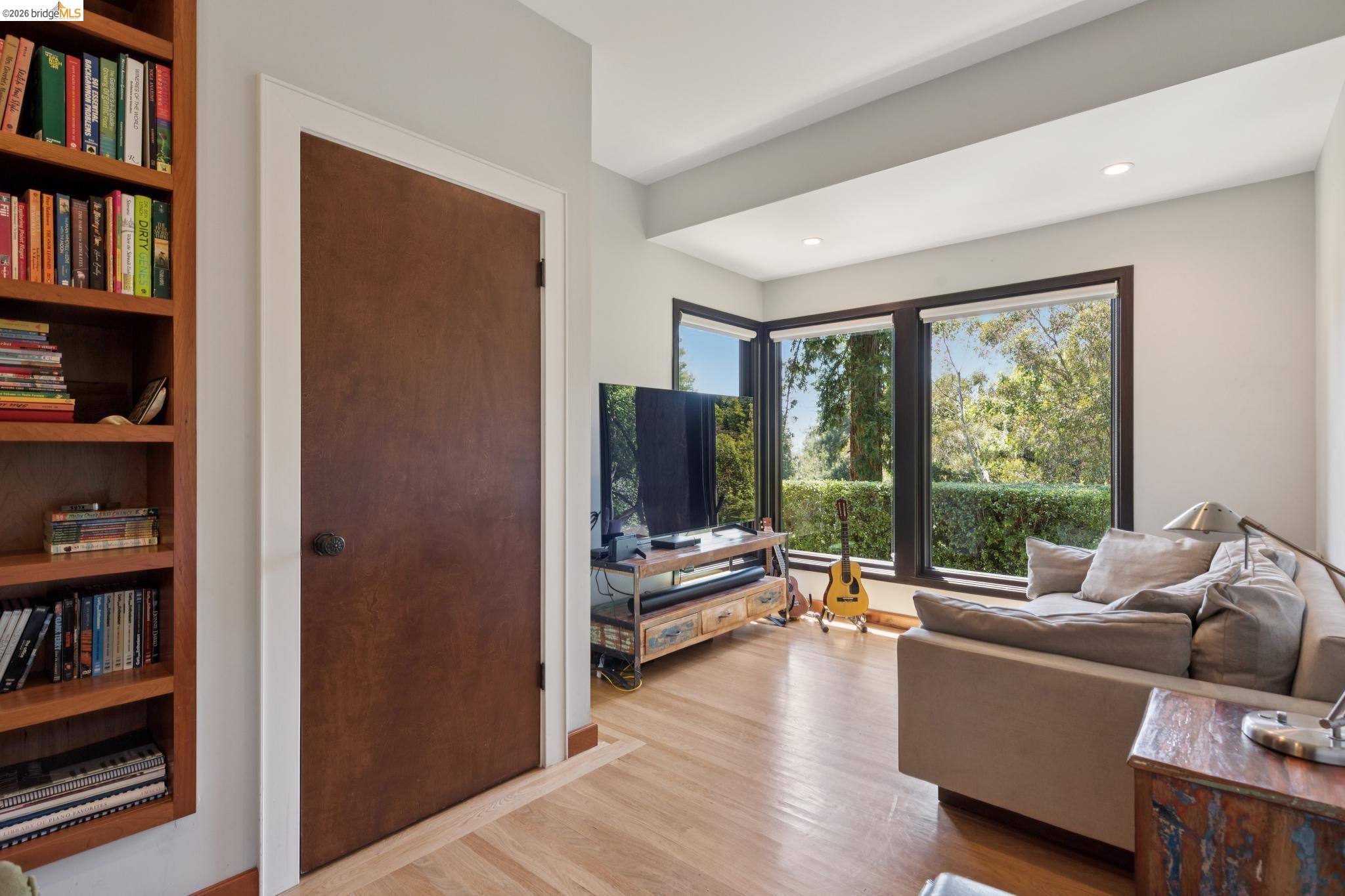 1196 Keith Avenue Berkeley, CA 94708 - Photo 25 of 71