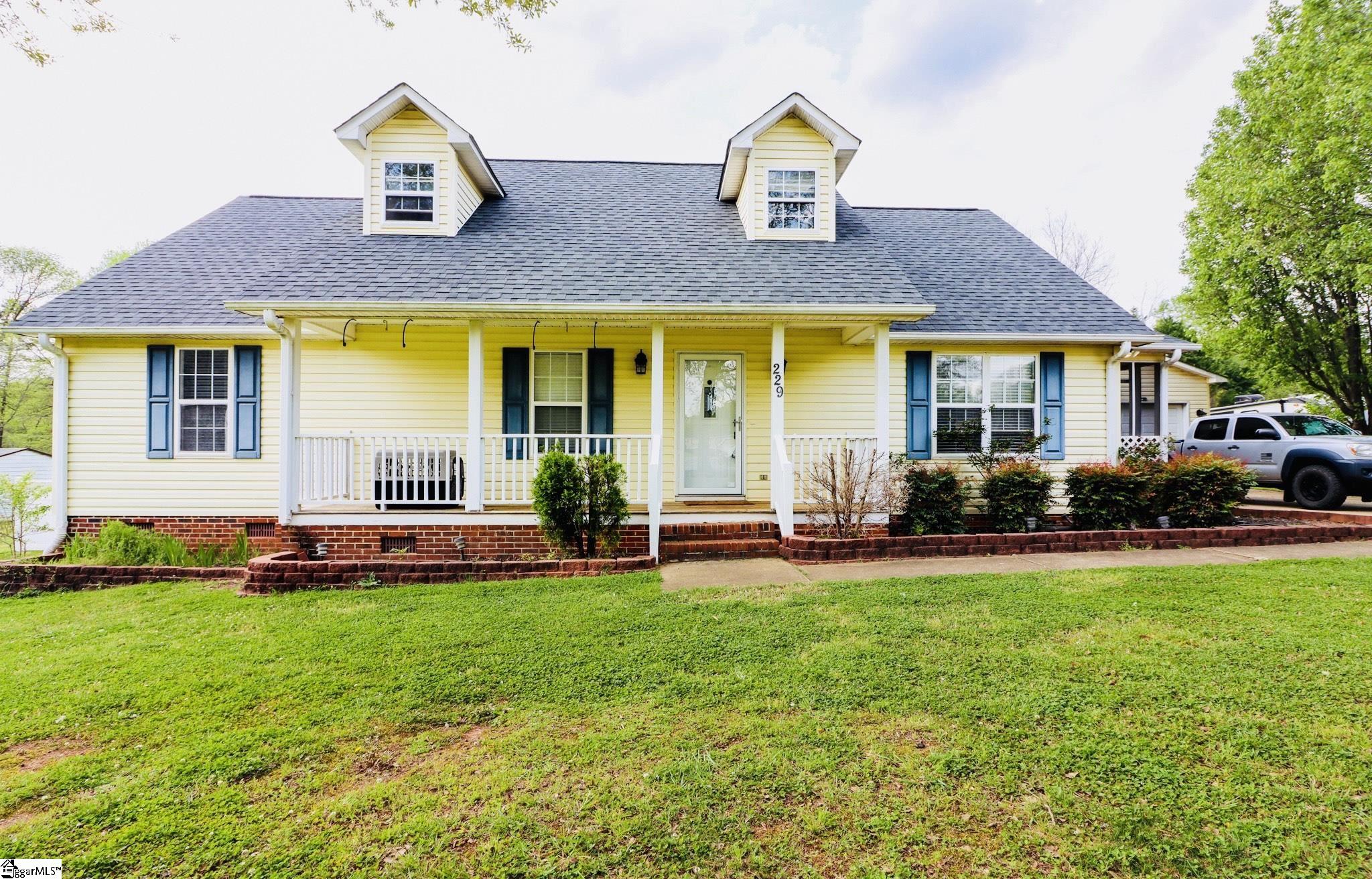 229 Lewis Road Williamston, SC 29697 - Photo 1 of 22