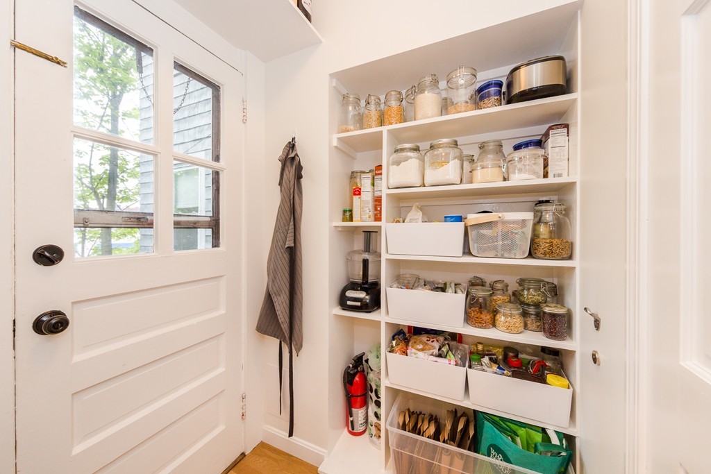 81 Walnut Street Brookline, MA 02445 - Photo 10 of 30 Gallery Image 10