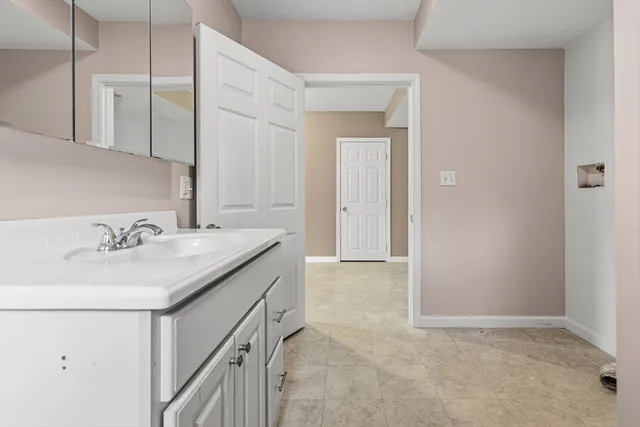 $599,900 | 620 Plymouth Street, Middleboro, MA 02346