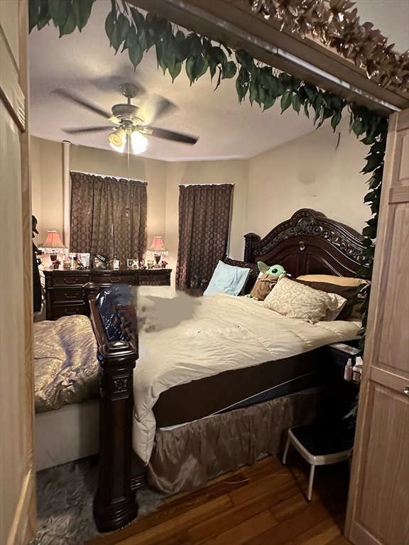 137 Congress Avenue Chelsea, MA 02150 - Photo 9 of 31