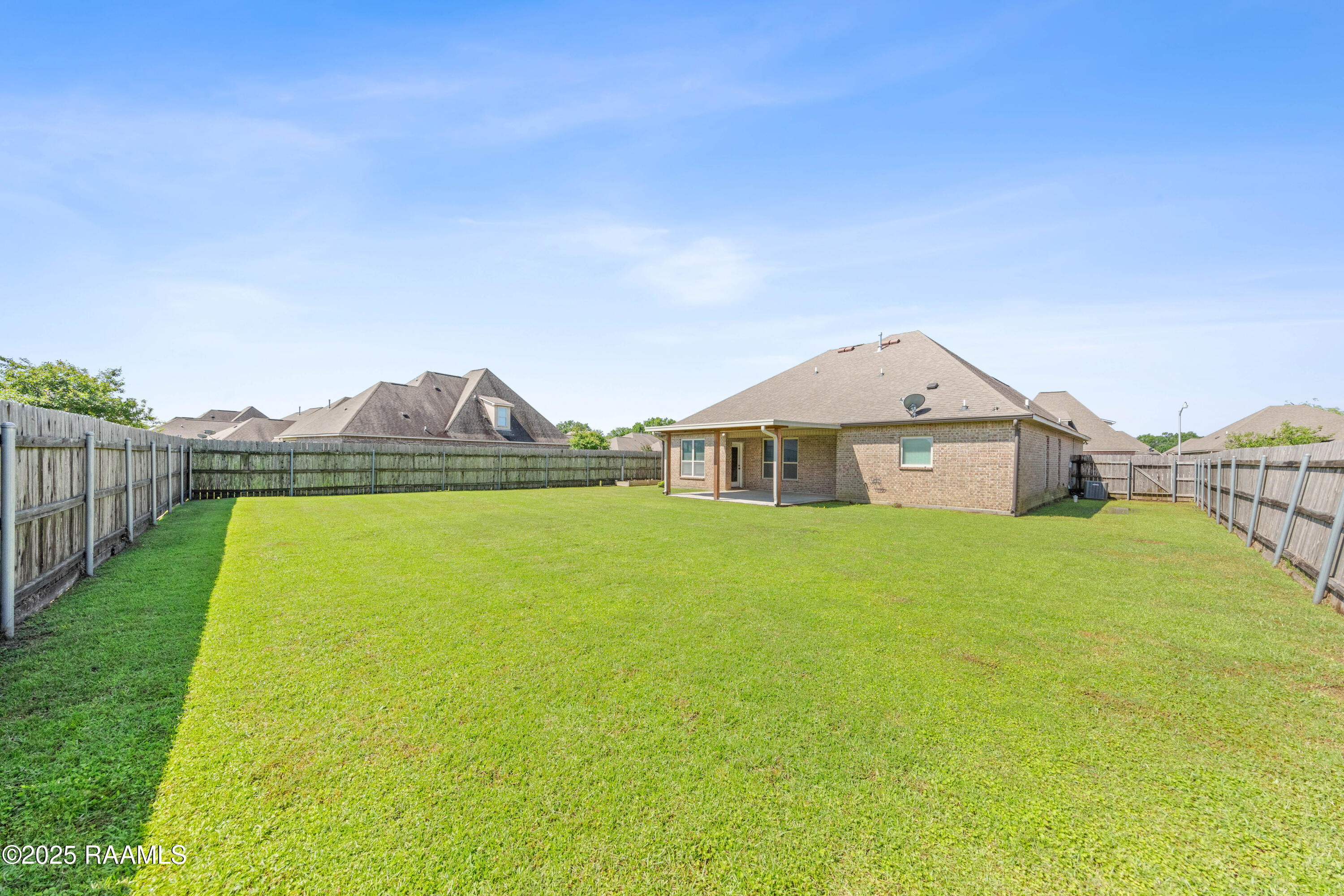 105 Caillou Grove Road Youngsville, LA 70592 - Photo 33 of 36 105Caillou-8