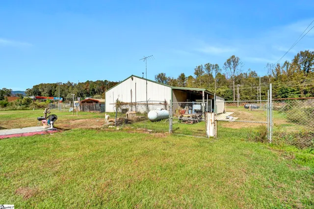 $650,000 | 4033 Geer Highway, Cleveland, SC 29635