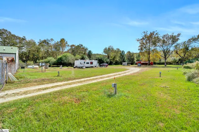 $650,000 | 4033 Geer Highway, Cleveland, SC 29635