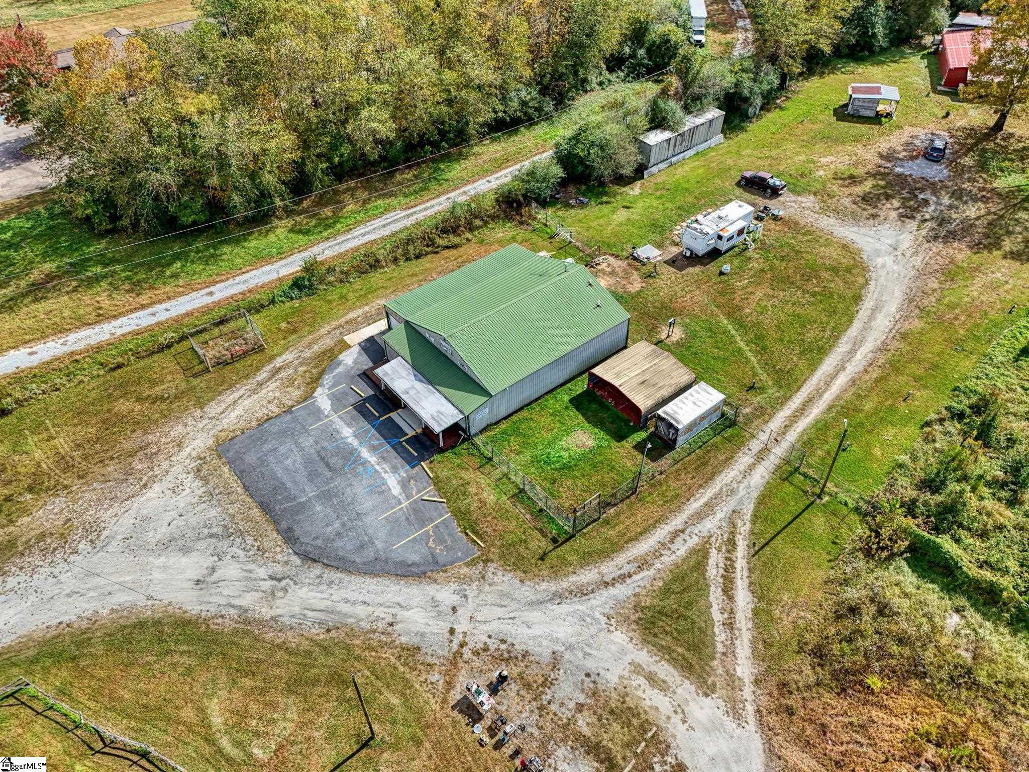 4033 Geer Highway Cleveland, SC 29635 - Photo 2 of 28