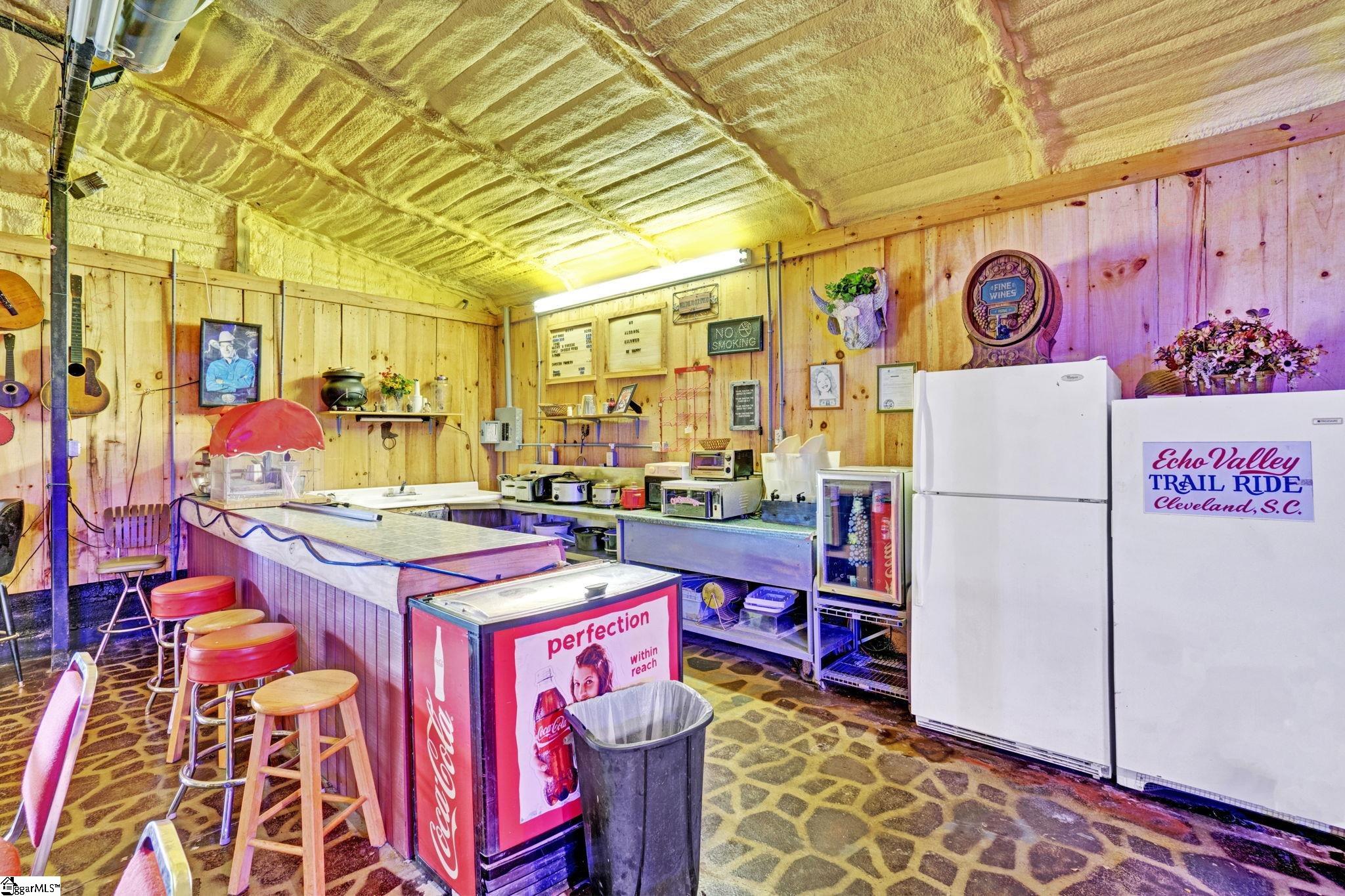 4033 Geer Highway Cleveland, SC 29635 - Photo 24 of 28