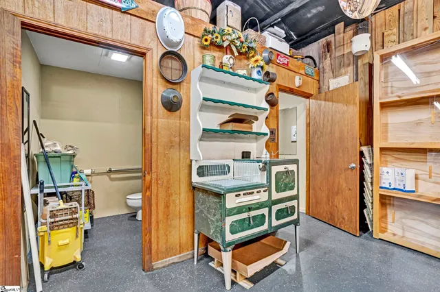 $650,000 | 4033 Geer Highway, Cleveland, SC 29635