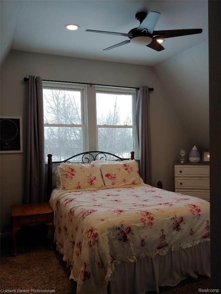 5729 Davison Road Lapeer, MI 48446 - Photo 19 of 40 master bedroom 3.jpg
