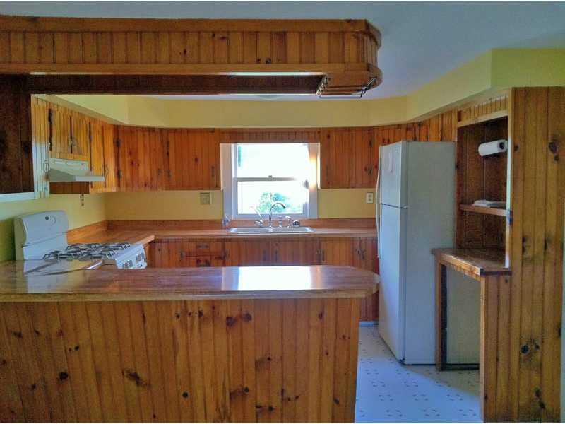245 Monroe Road Winterport, ME 04496 - Photo 16 of 32 Kitchen.