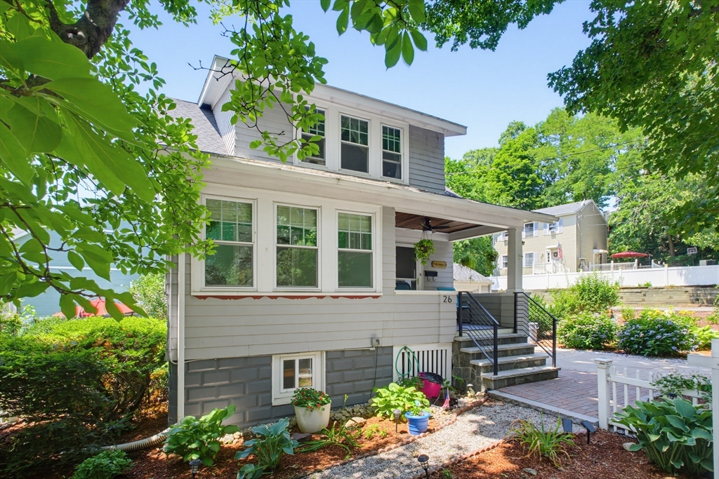 26 Grover Road Medford, MA 02155 - Photo 3 of 41