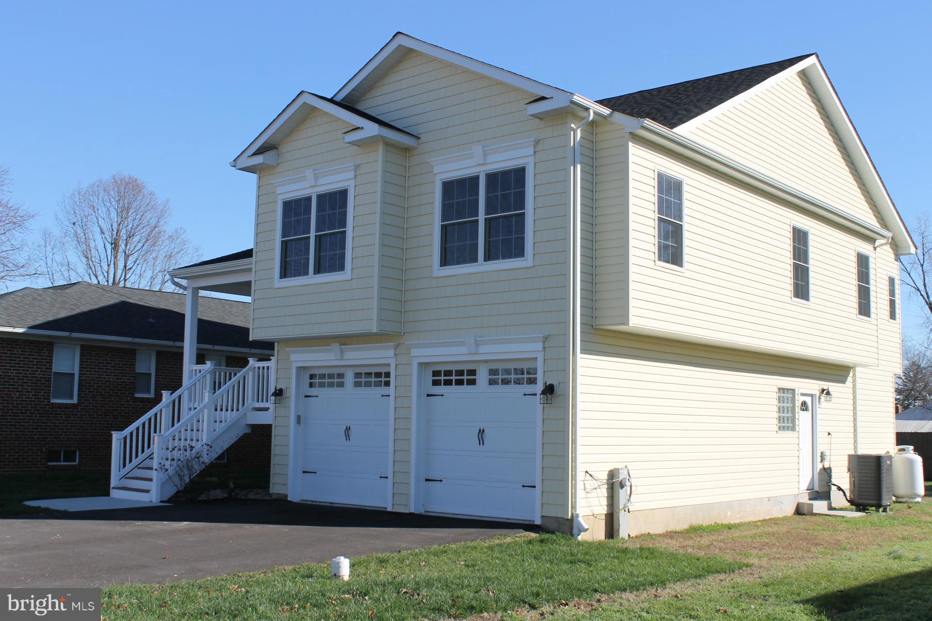 257 Harlem Road Pasadena, MD 21122 - Photo 2 of 20 Exterior (Front)