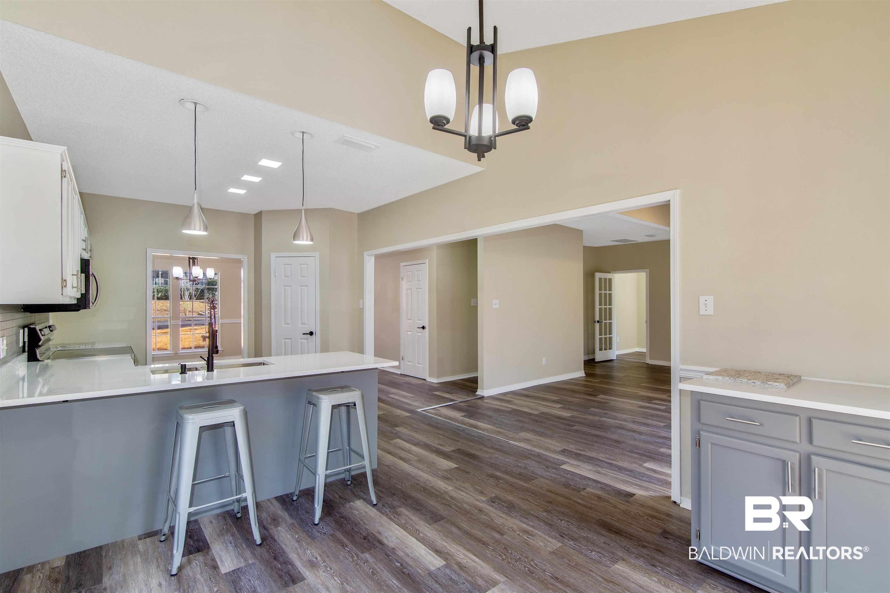 113 Donette Loop Daphne, AL 36526 - Photo 9 of 34 Gallery Image 9