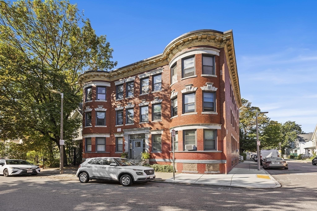 32-34 Ditson Street, Unit 6 Boston, MA 02122 - Photo 22 of 27 a building view