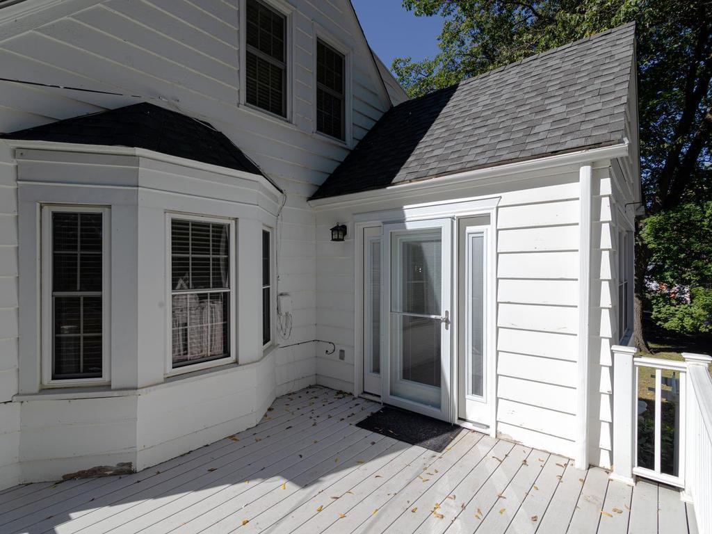 26270 Smithtown Road Excelsior, MN 55331 - Photo 6 of 32 Gallery Image 6