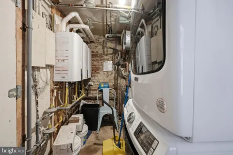 $399,900 | 1712 Corcoran Street Northwest, Unit 2, Washington, DC 20009