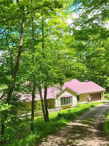 $449,900 | 104 McClure Drive, Sanford, NY 13754