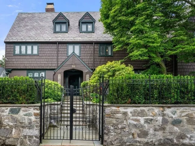 $8,800,000 | 84 Garden Street, Cambridge, MA 02138