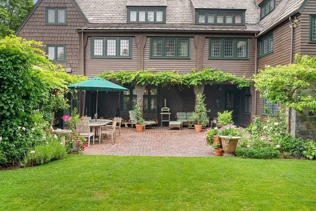 $8,800,000 | 84 Garden Street, Cambridge, MA 02138