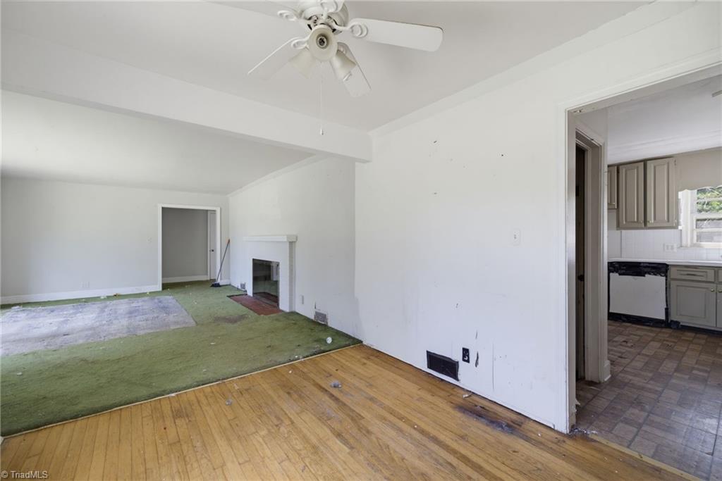 5203 High Point Road Greensboro, NC 27407 - Photo 11 of 30 Gallery Image 11