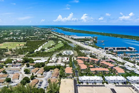 $889,000 | 605 Del Sol Circle, Tequesta, FL 33469