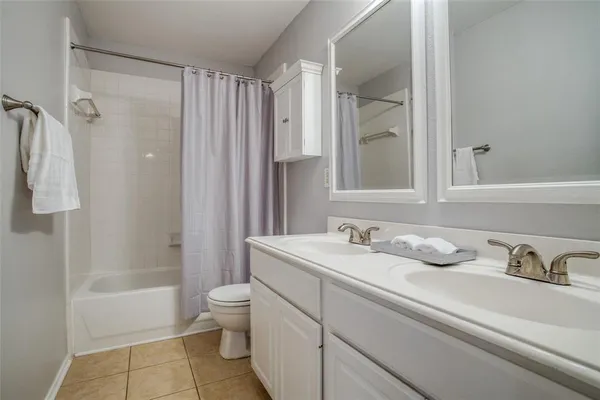 $2,800 | 3811 Strattford Drive, Frisco, TX 75035