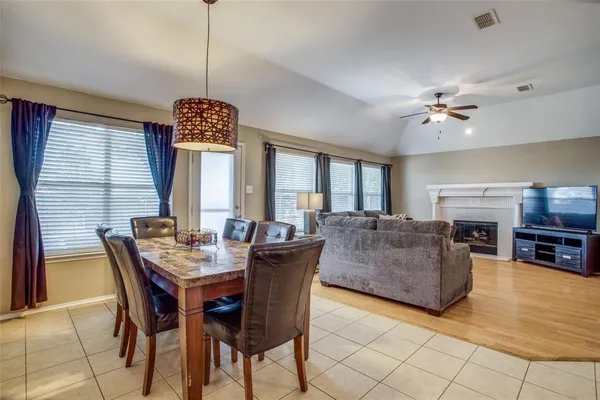 $2,800 | 3811 Strattford Drive, Frisco, TX 75035