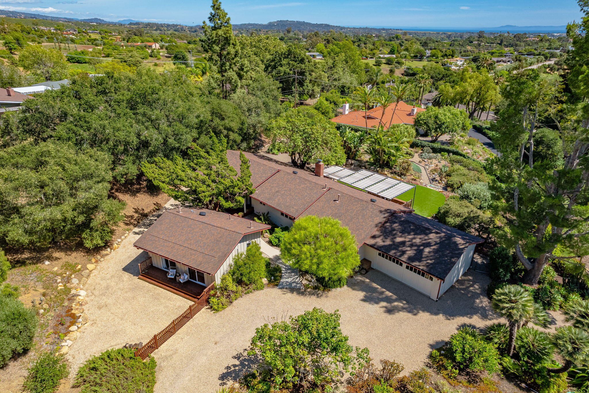 02-1400 Holiday Hill Rd (aerial)
