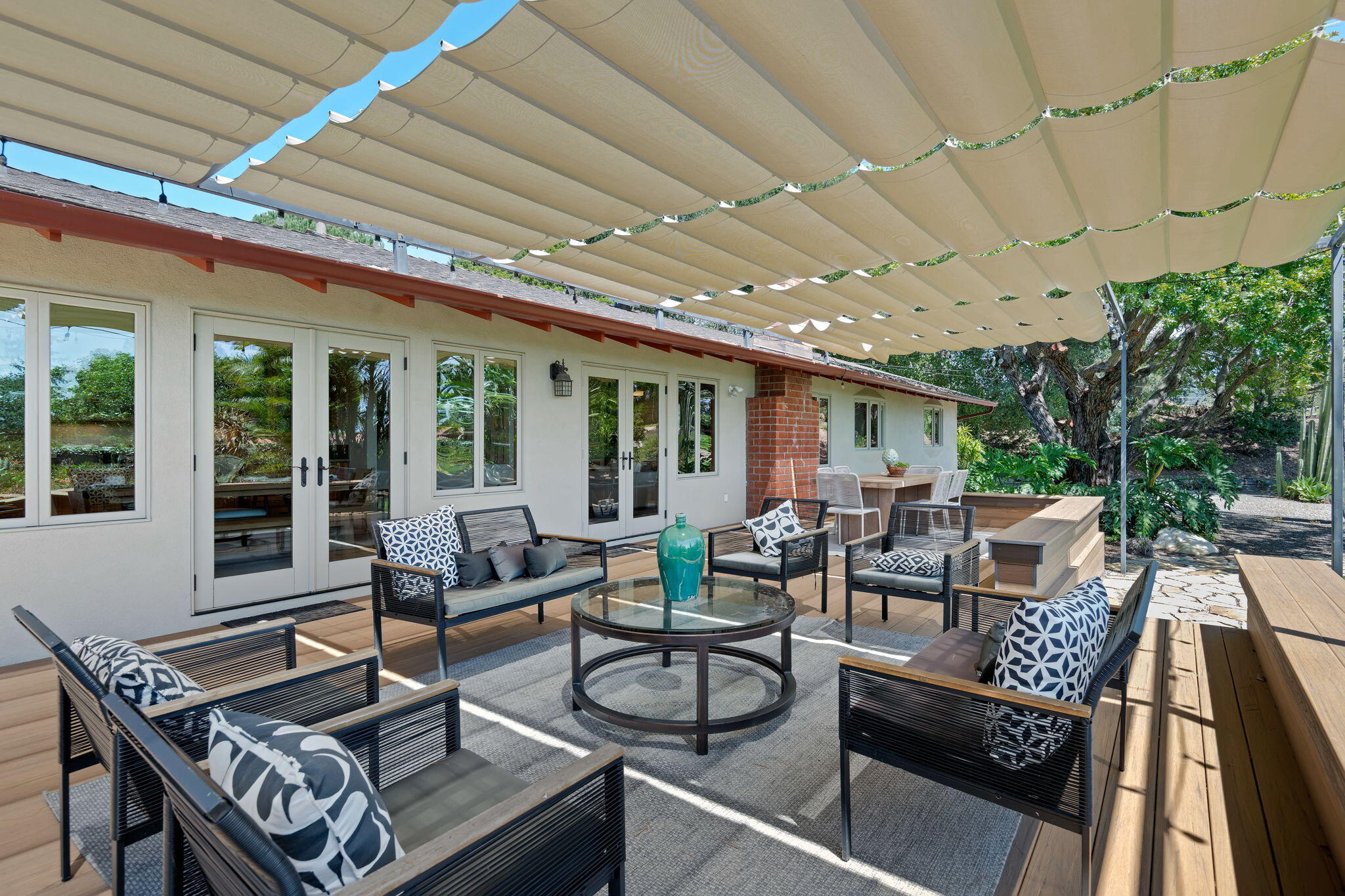 1400 Holiday Hill Road Goleta, CA 93117 - Photo 27 of 56 28-Patio Deck