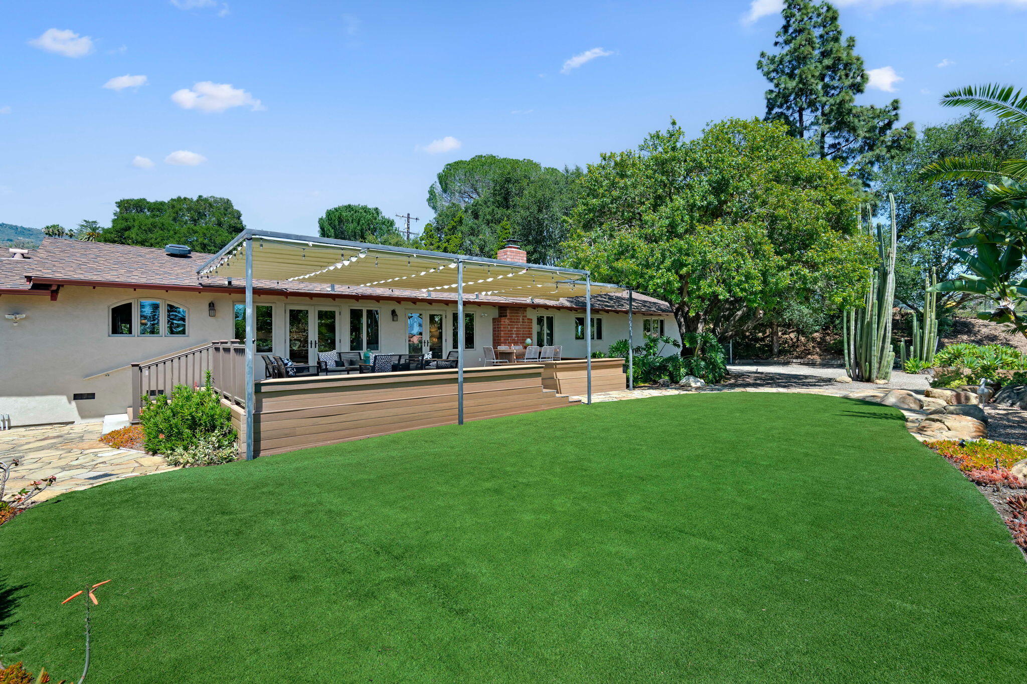 1400 Holiday Hill Road Goleta, CA 93117 - Photo 28 of 56 29-Deck & Yard