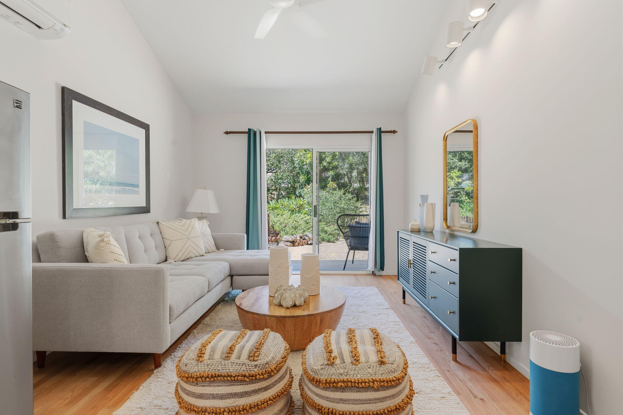 1400 Holiday Hill Road Goleta, CA 93117 - Photo 48 of 56 49-Detached Studio - Living Room