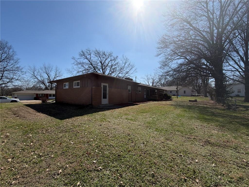 904 North High Street Butler, MO 64730 - Photo 24 of 86