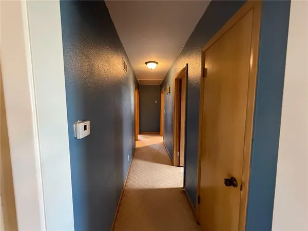 $255,000 | 904 North High Street, Butler, MO 64730