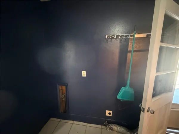 $255,000 | 904 North High Street, Butler, MO 64730