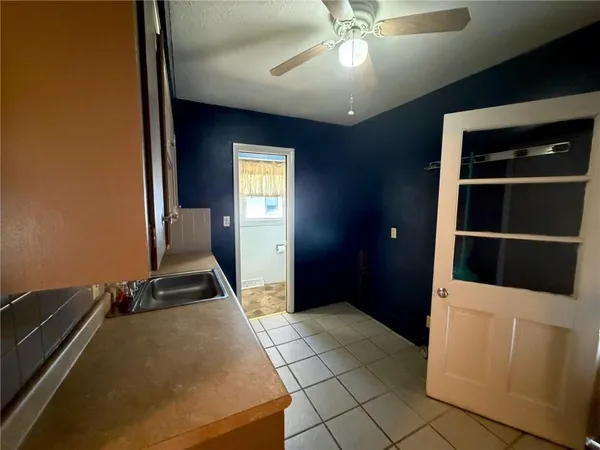 $255,000 | 904 North High Street, Butler, MO 64730