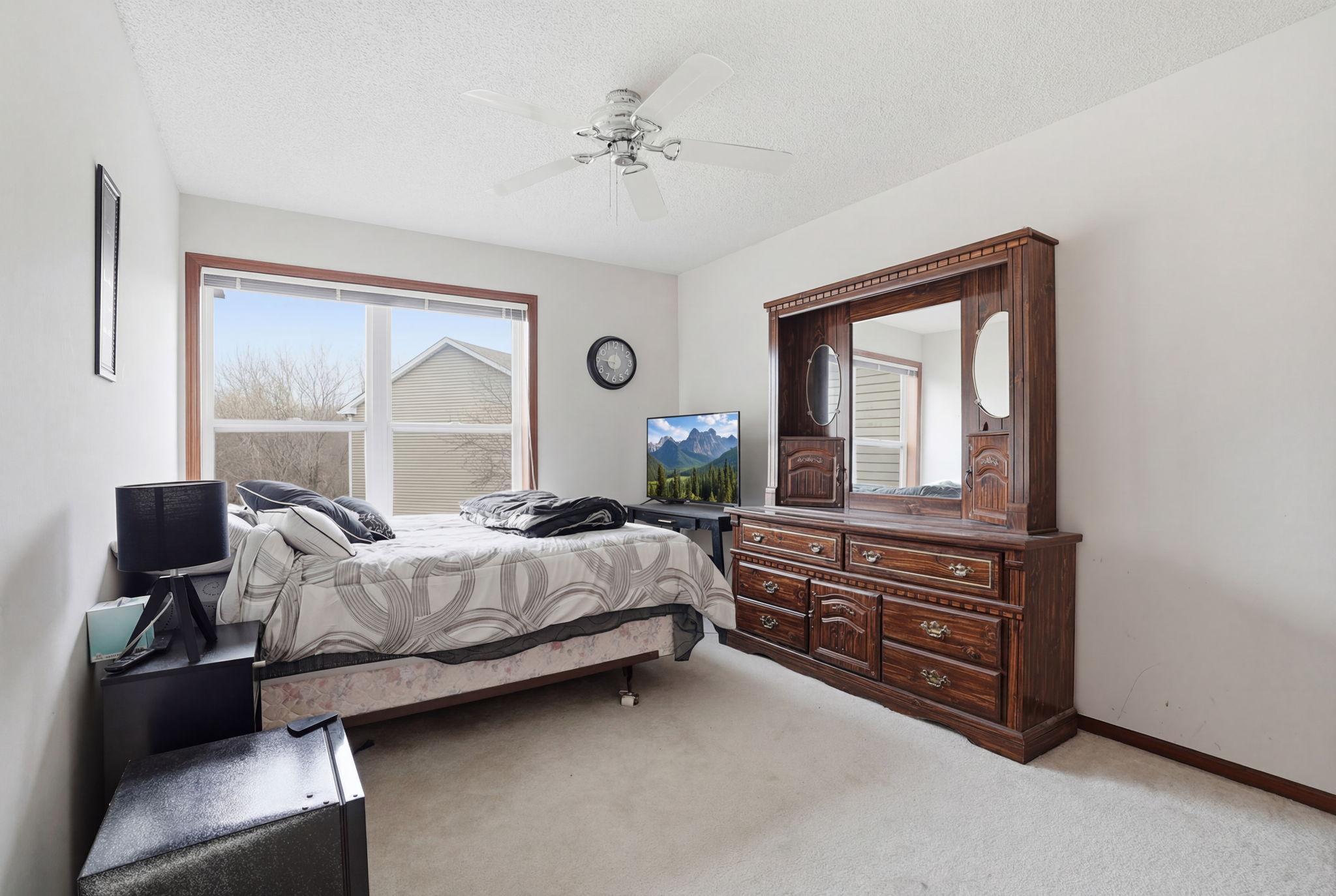 953 Lake Ridge Bay Woodbury, MN 55129 - Photo 14 of 25