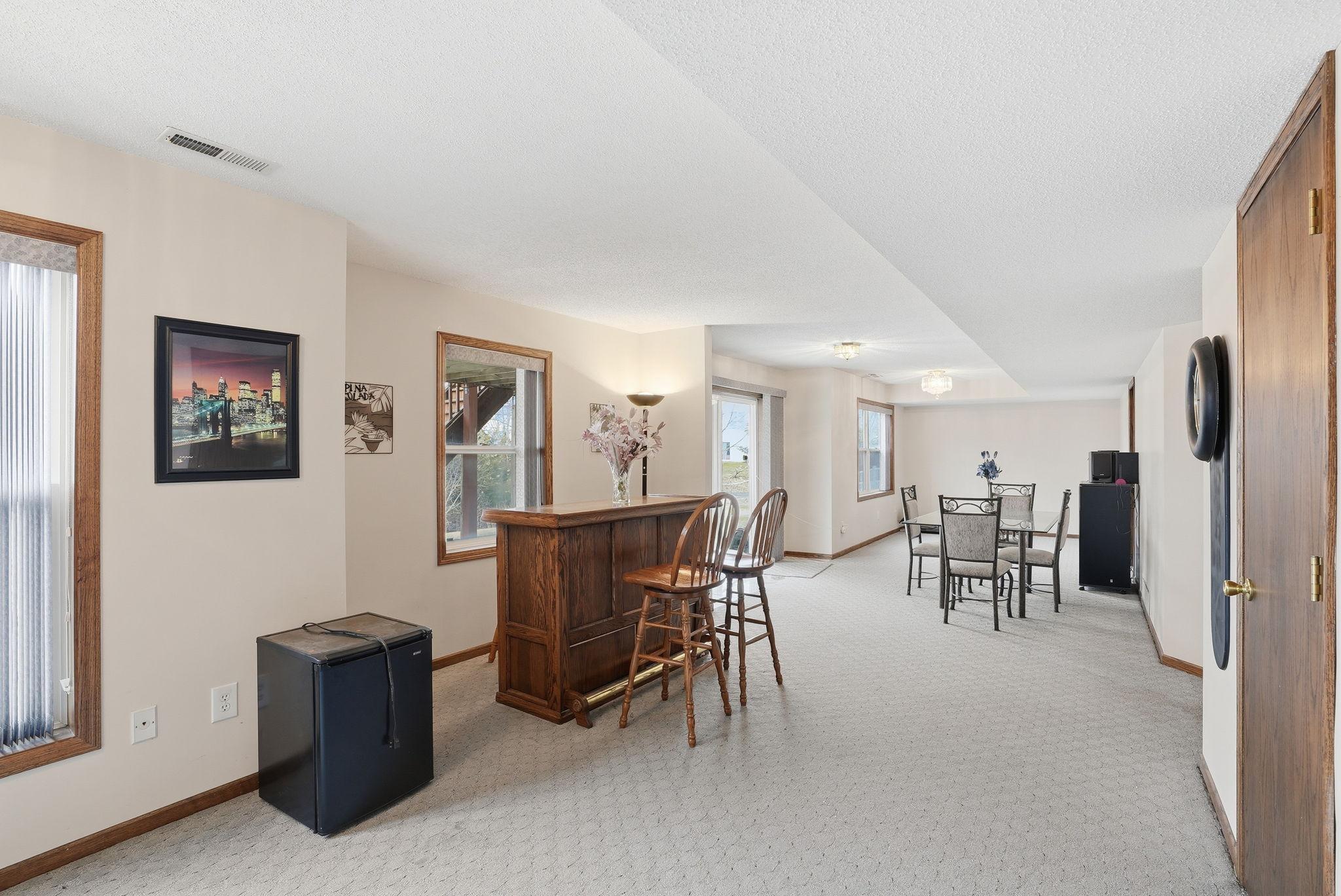 953 Lake Ridge Bay Woodbury, MN 55129 - Photo 18 of 25