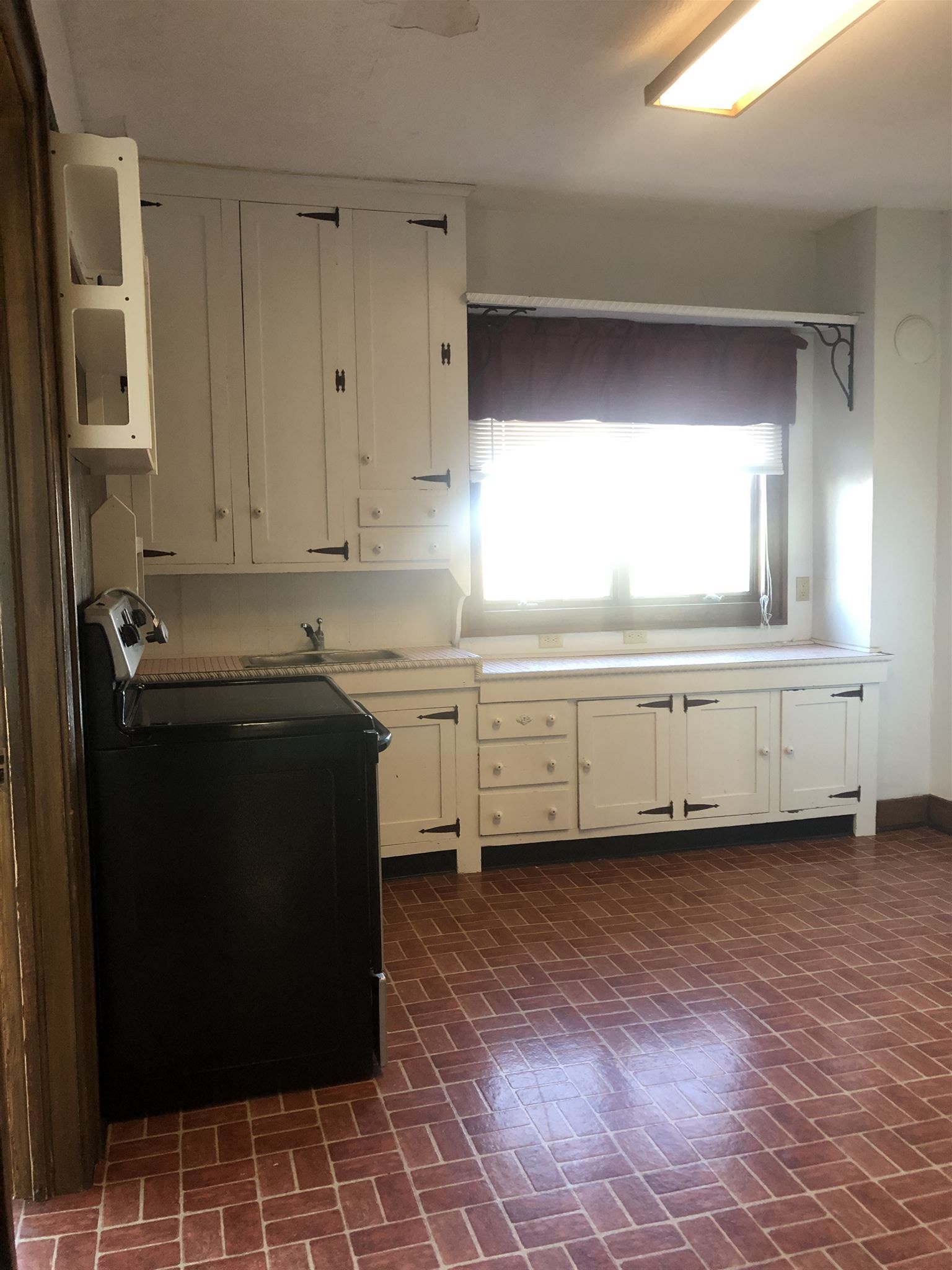 704 8th Road Bourbon, IN 46504 - Photo 27 of 31