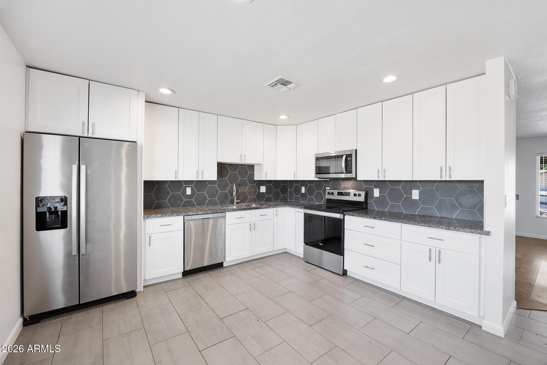 3920 West Bethany Home Road Phoenix, AZ 85019 - Photo 12 of 33