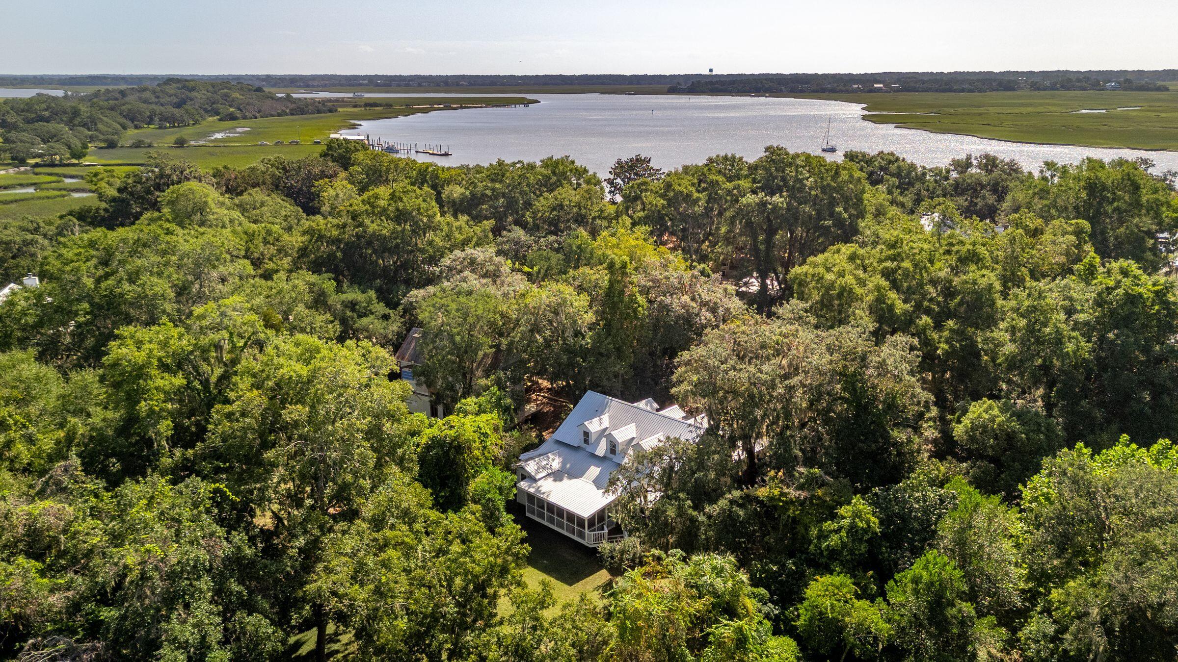 2518 Grace Chapel Road Wadmalaw Island, SC 29487 - Photo 2 of 75 2518GraceChapelRd-KeenEyeMarketing-094